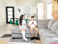 Angel Gostosa Practice Putting The Condoms On A Dick photos (Juan El Caballo Loco)