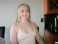 Eva Nyx Gets Her Perfectly Shaved Pussy Drilled After Giving Head