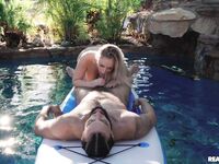 Elena Bunnz Gets Eaten Out And Screwed By Bearded Stallion photos (Elana Bunnz)