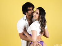 Wavy-haired Bimbo Kimora Quin Gets Deeply Fucked After Receiving Oral