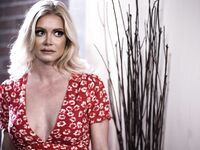 Jewelz Blu And Serene Siren Can't Stop Licking Each Other