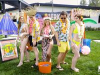 Madison Morgan, Rosalyn Sphinx And Kali Roses Organized Wild Sex Party