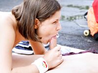 Kinky Brunette Grace Carson Gets Pleasantly Fucked Outdoors