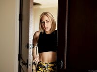 Brandi Love And Carter Cruise Pleasuring Each Other In Bed