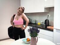 Mary Candy Gets Fucked From Behind After Giving Head