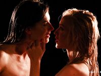 Vinna Reed And Jenifer Jane Enjoying Each Other's Company