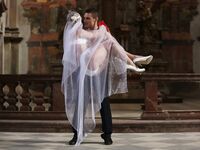 Young Bride Violette Pink Gets Nicely Fucked