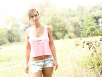 Magnificent Babe Naomi Bennet Pleases Two Horny Studs Outdoors photos (Anabelle)