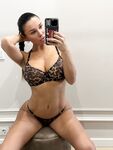 Sexy amateur babe with an amazing ass Monomur poses in a seductive underwear