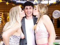 River Lynn And Slimthick Vic Take Turns Sucking And Riding Firm Cock