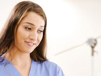 Jennifer White And Bella Rolland Pleasuring Lucky Dude In Bed