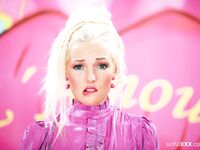 Lovita Fate Gets Eaten Out And Screwed By Her Bearded Lover