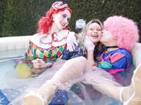 Lenina Crowne And Karina King Share Big Meaty Schlong