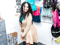 Brianna Bourbon Gets Properly Fucked By Cocky LP Officer