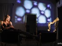 Fit MILF Kitana Lure Gets Her Butthole Plowed