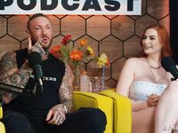 Curvy Hoes Abigaiil Morris And Toochi Kash Share Tattooed Stallion