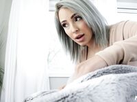 Sexually Attractive MYLF Lauren Pixie Gets Deeply Fucked And Creampied