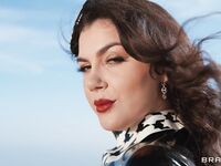 Italian Queen Valentina Nappi Deepthroats 2 BBCs And Gets Roughly Fucked Outdoors