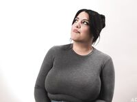 Exotic Plumper Sarah Arabic Plays With Her Favorite Sex Toy In Bed