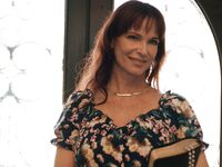 Sultry Mature Syren De Mer Gets Deeply Fucked And Cumsprayed