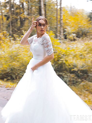 Gorgeous Bride Luxury Girl Gets Boned In POV