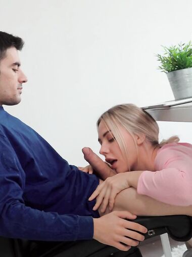 Angie Lynx Gets Fucked Without Taking Off Her Pajama