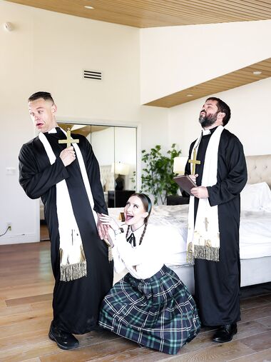 Pigtailed Cutie Laney Grey Gets Her Teen Pissy Licked Before Fucking