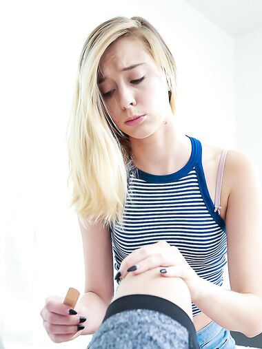 Haley Reed Sucks And Rides Big Beautiful Male Stick With An Extra Passion