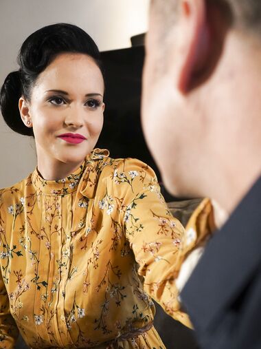 Dark-haired Bombshell Jennifer Mendez Gets Fucked Like Never Before