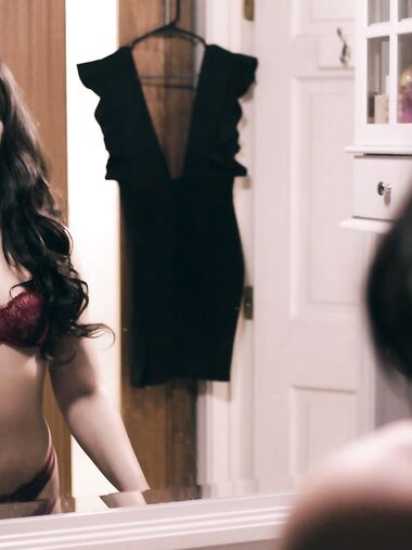 Whitney Wright Is Having Fun With Her Hubby And Their Sex Doll