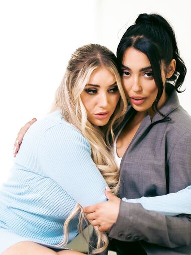 Fantastic Lesbian XXX Scene With Vanessa Sky And Kayley Gunner