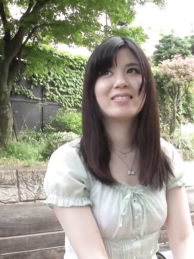 Madoka Araki Gives A Great Head Before Getting Her Hairy Pussy Drilled