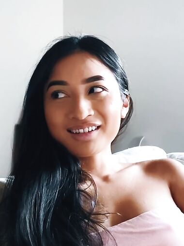 Avery Black Gets Eaten Out And Shagged By Handsome Stallion