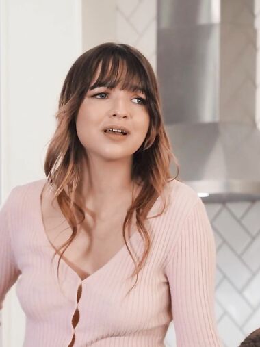 Honey Hayes Rewards Her BF With A Deep Blowjob Before Anal