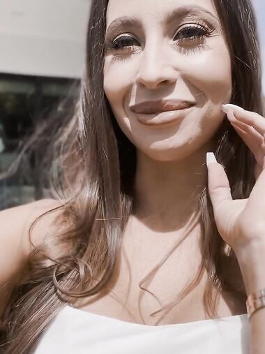 Armani Black And Melissa Stratton Pleasuring Lucky Dude In The Living Room