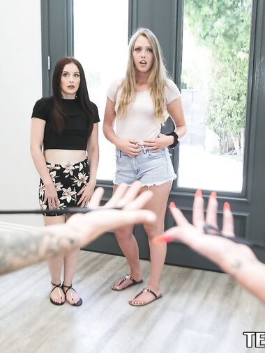 Natasha Starr, Lisey Sweet, Ashley Red And Danni Rivers Licking With Great Pleasure