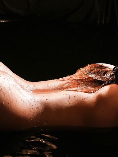 Wet Babe Vanessa Decker Gets Fucked Balls Deep