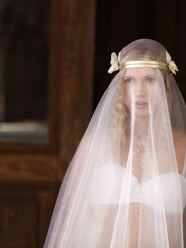 Young Bride Violette Pink Gets Nicely Fucked