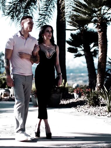 Dark-haired Slut Anna De Ville Gets Roughly Fucked In The Living Room