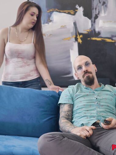 All-natural Babe Alice W Gets Fucked In Various Sex Positions