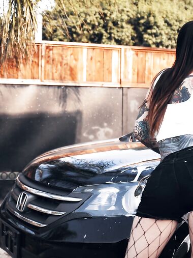 Rocky Emerson Gets Fucked Through The Hole In Her Fishnet Tights