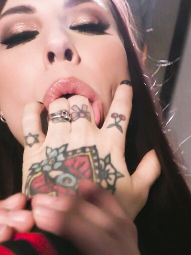 Aidra Fox Gets Fucked Hard In All Possible Positions