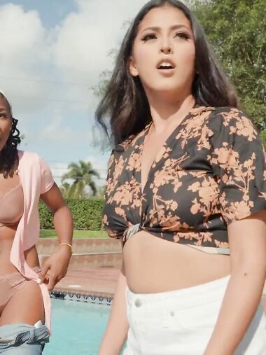 Horny Babes Hazel Grace And Sophia Leone Tribbing Before Getting Laid