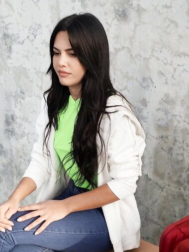 Sporty Brunette Apolonia Lapiedra Gets Boned Outdoors