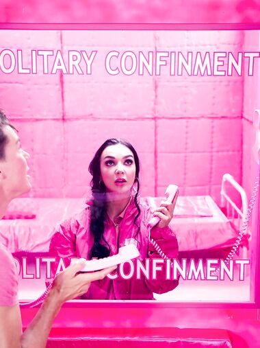 Lady Gang Gets Properly Fucked After Sucking Hard Prick