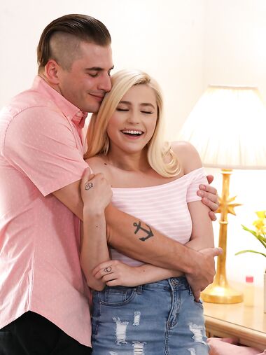 Carolina Sweets Gets Her Tight Pussy Licked And Fucked In Various Positions