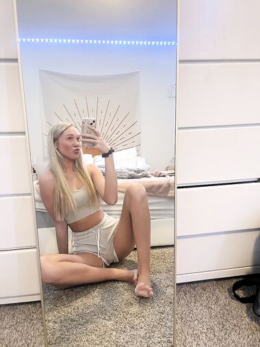 OnlyFans Kayla Pufff Kayla Pufff