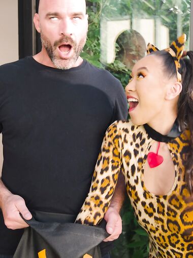 Asian Kitten Kimmy Kimm Pleasures Her Bald-headed Lover In Bed