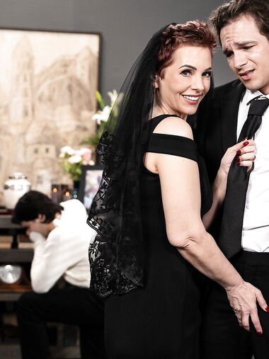 Short-haired Mature Ruby Lynne Gets Fucked At Her Husband's Funeral